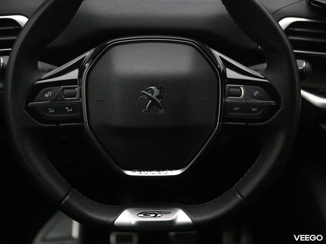 Peugeot 5008 1.2 96kW