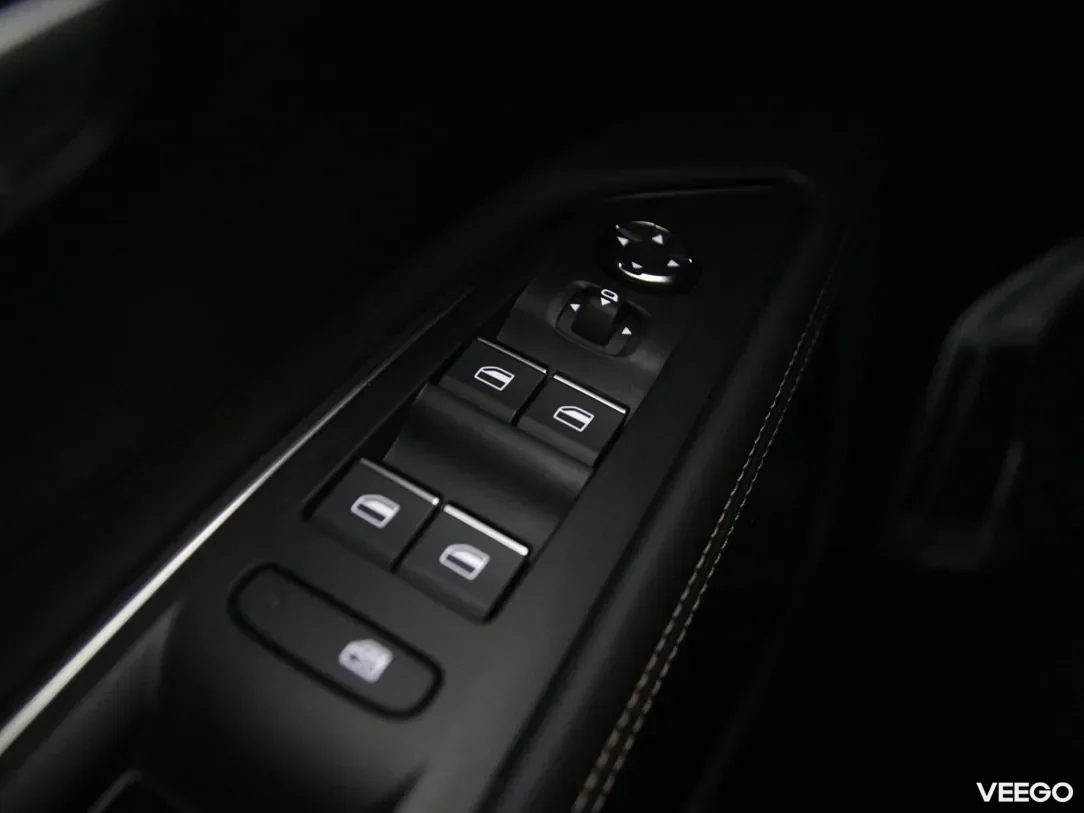 Peugeot 5008 1.2 96kW