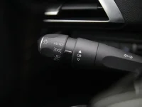 Peugeot 5008 1.2 96kW thumbnail
