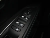Peugeot 5008 1.2 96kW thumbnail