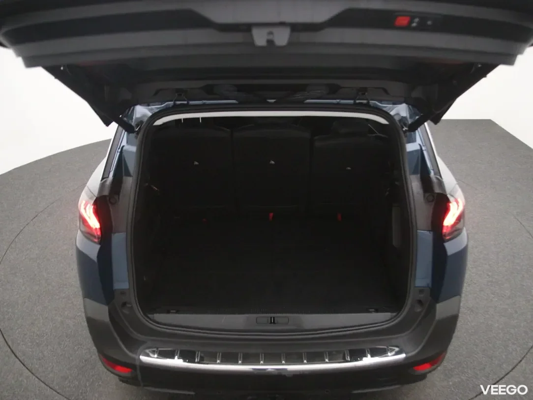 Peugeot 5008 1.2 96kW