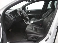 Volvo V60 2.4 208kW thumbnail