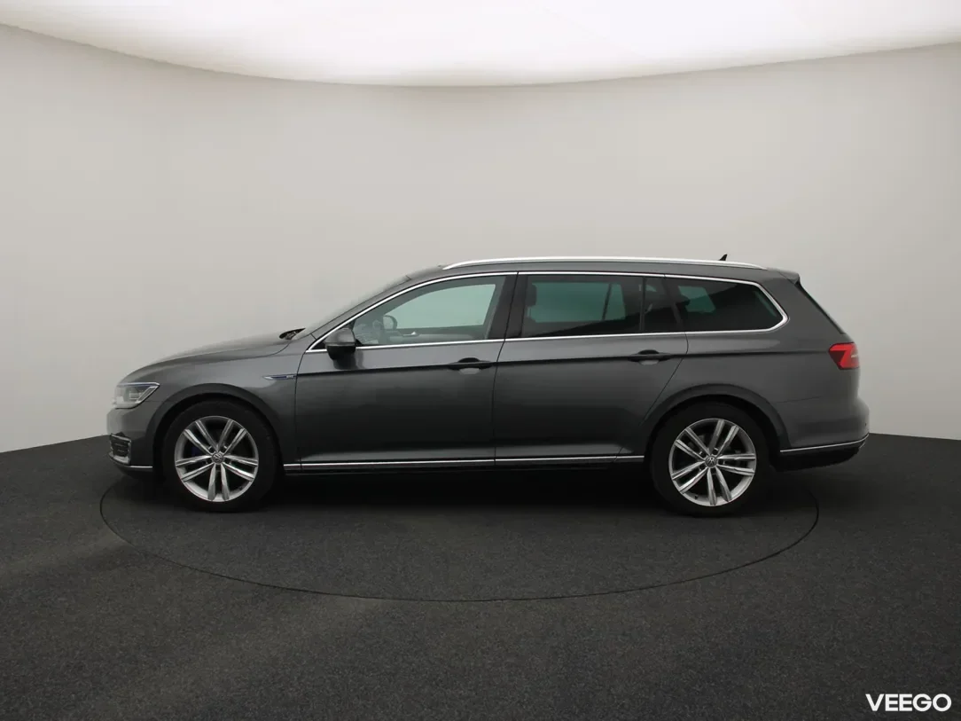 Volkswagen Passat 1.4 160kW