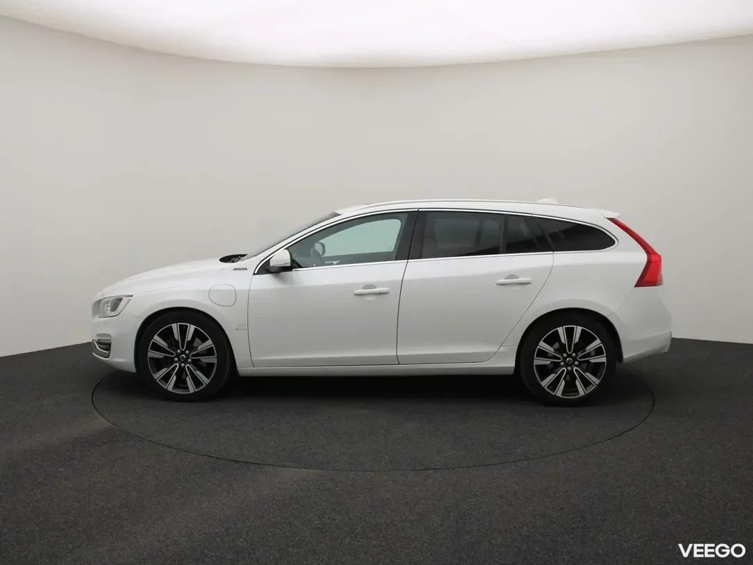 Volvo V60 2.4 208kW