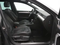 Volkswagen Passat 1.4 160kW thumbnail