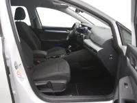 Volkswagen Golf 2 110kW thumbnail