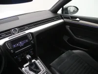 Volkswagen Passat 1.4 160kW thumbnail