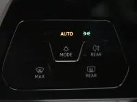 Volkswagen Golf 2 110kW thumbnail