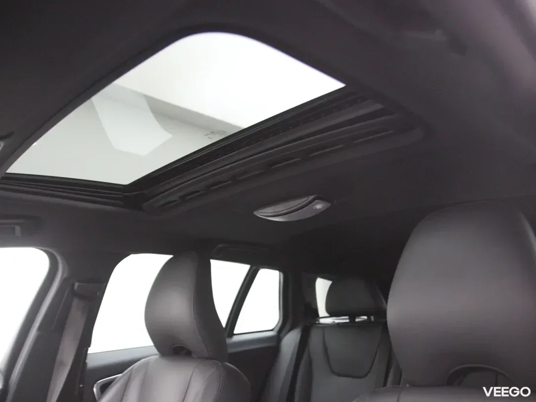 Volvo V60 2.4 208kW