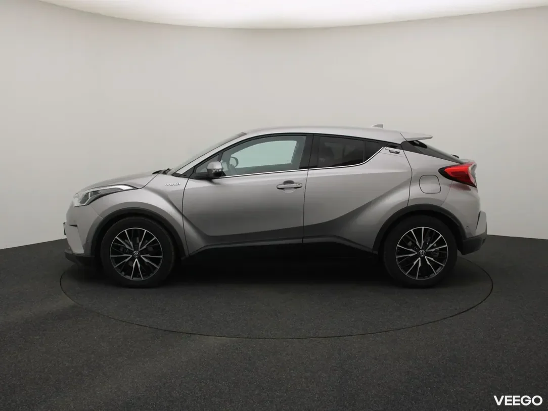 Toyota C-HR 1.8 90kW