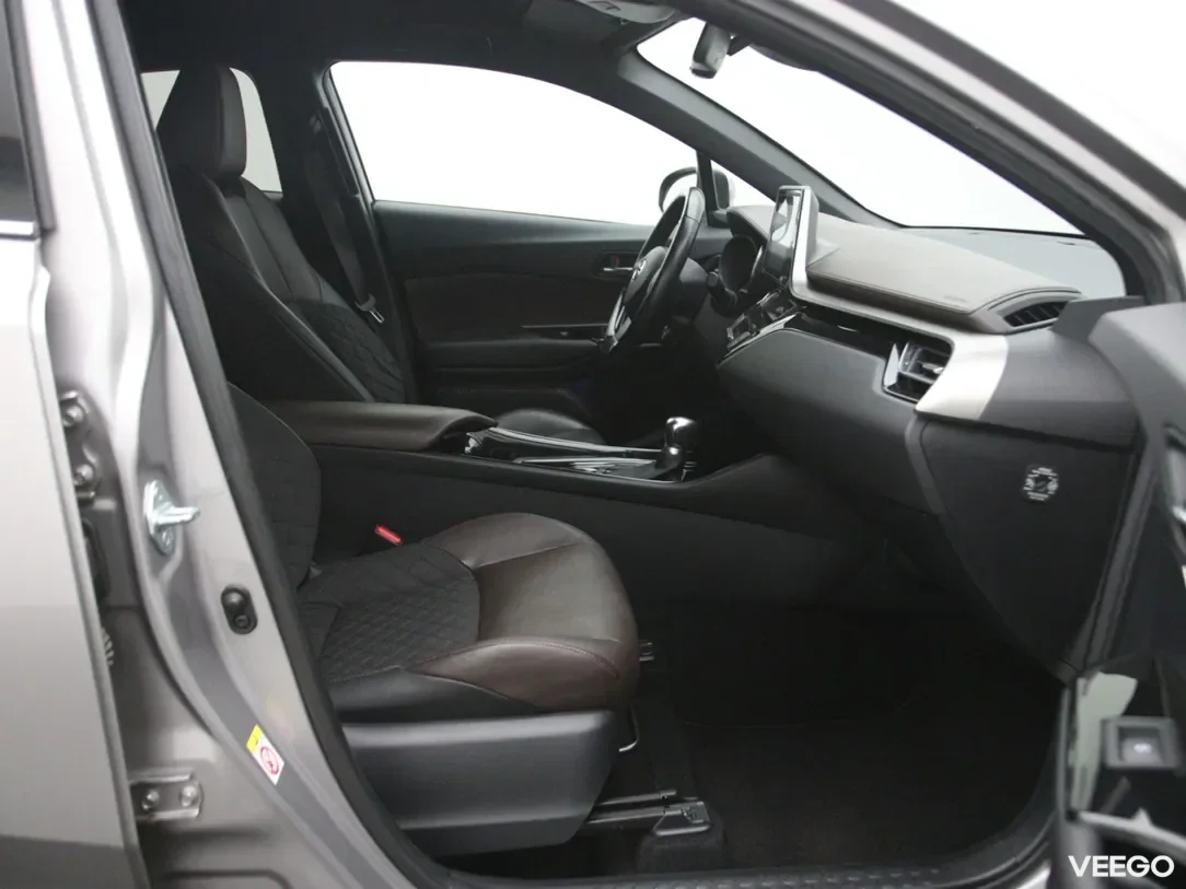 Toyota C-HR 1.8 90kW