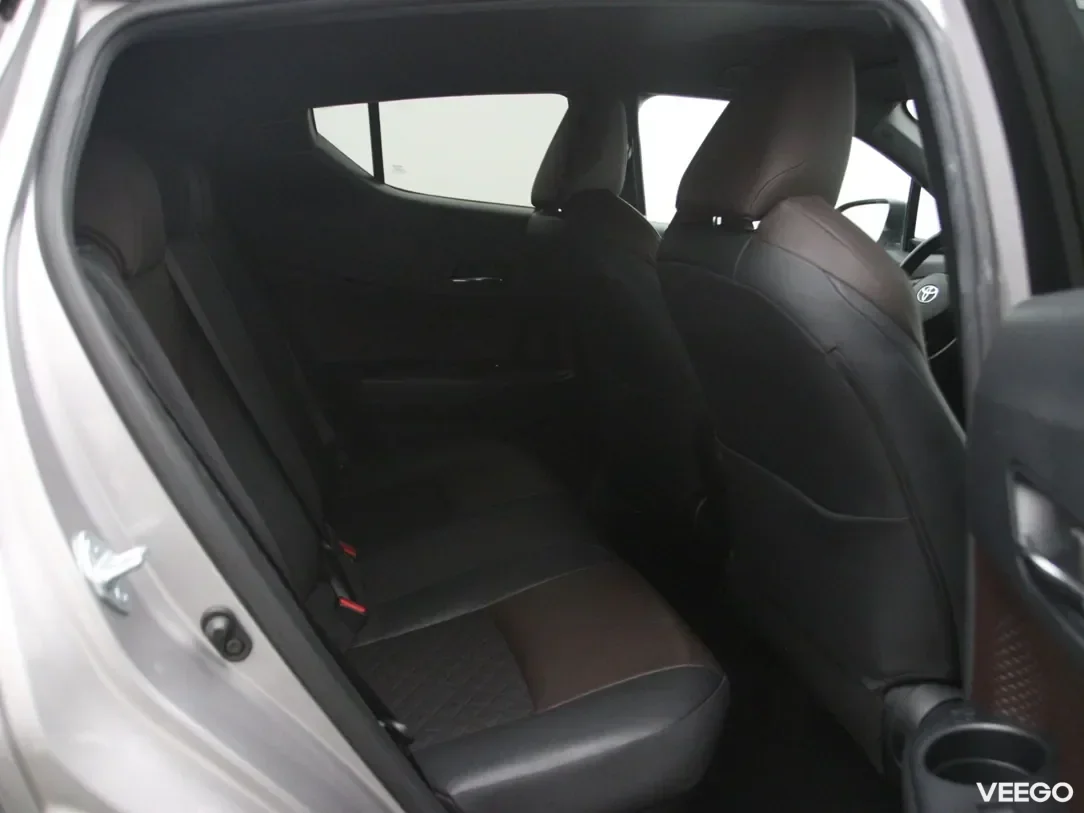 Toyota C-HR 1.8 90kW