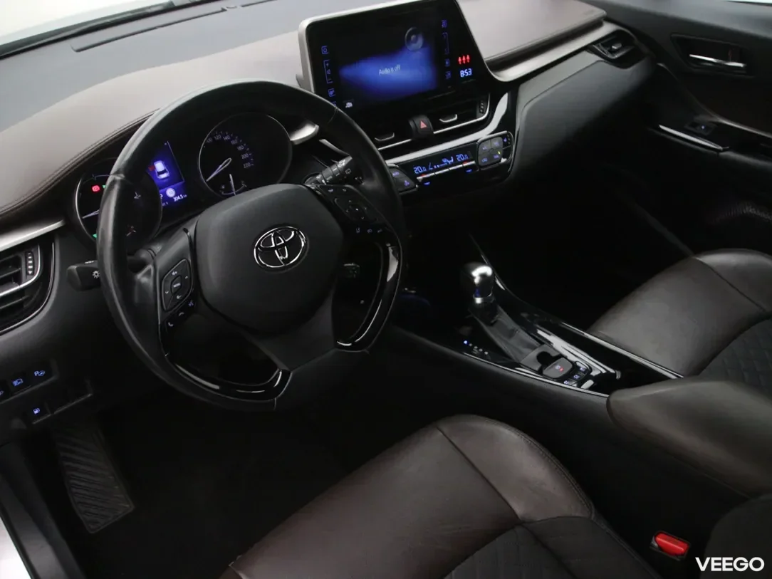 Toyota C-HR 1.8 90kW