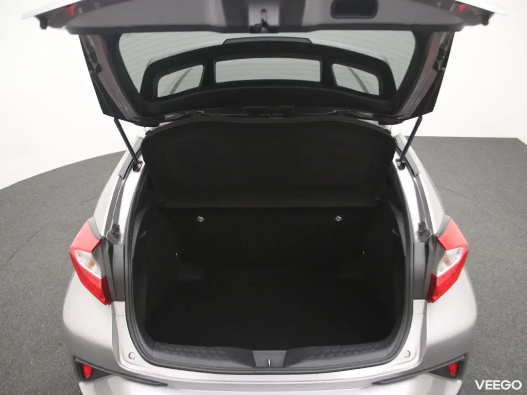 Toyota C-HR 1.8 90kW