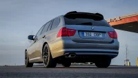 BMW 320 2.0 130kW thumbnail