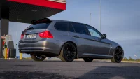 BMW 320 2.0 130kW thumbnail