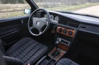 Mercedes-Benz 190 W201 2.0 90kW thumbnail
