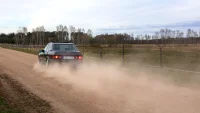 Mercedes-Benz 190 W201 2.0 90kW thumbnail