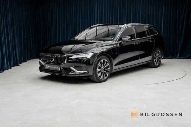 Image of Volvo V60 Recharge T6 AWD 350hk Core Edition P-värmare 257kW