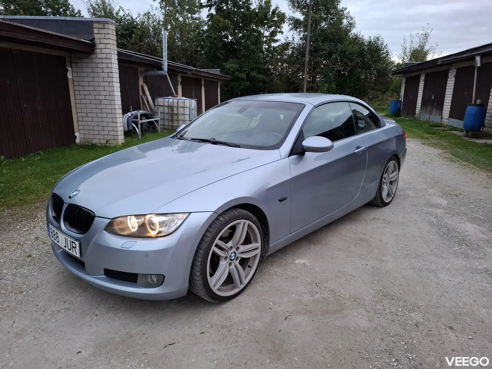 BMW 325 3.0 145kW