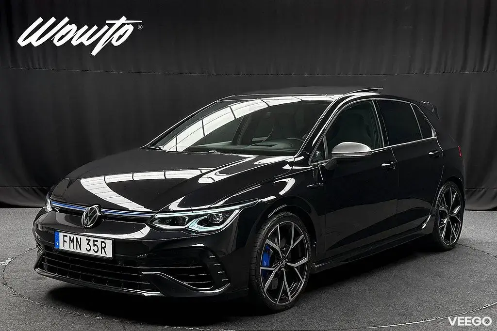 Volkswagen Golf R 2.0TSI 4M DSG 320HK /Performance/DCC/4.95% 235kW