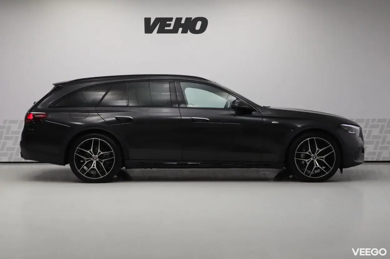Mercedes-Benz E300 de 4Matic All Terrain Plug in Hybrid 2 145kW
