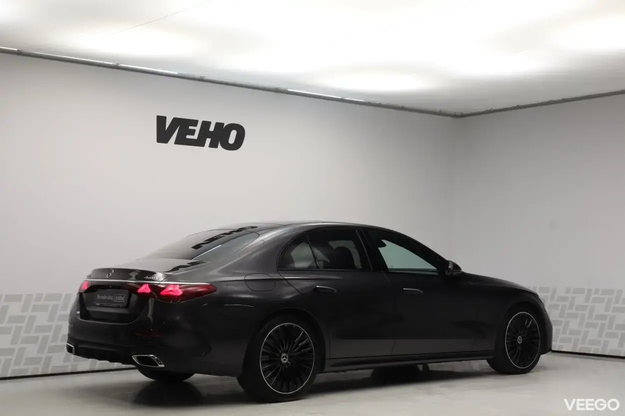 Mercedes-Benz E220 d 4Matic AMG 2 145kW
