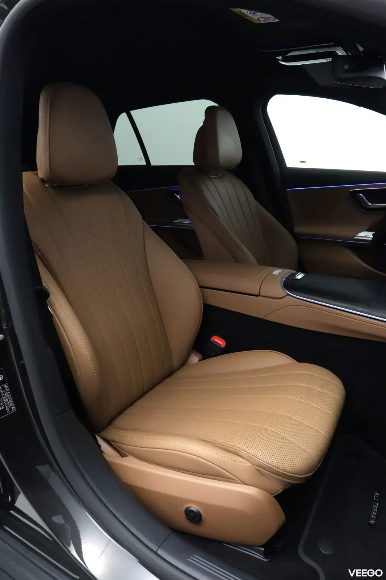 Mercedes-Benz E300 de 4Matic All Terrain Plug in Hybrid 2 145kW