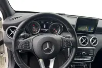 Mercedes-Benz A180 1.5 80kW thumbnail