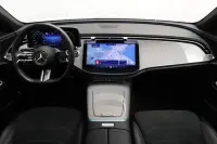 Mercedes-Benz E220 d 4Matic AMG 2 145kW thumbnail