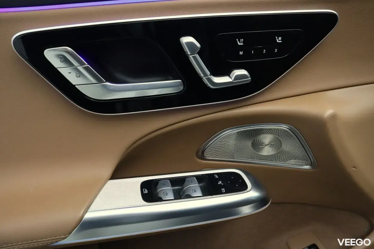 Mercedes-Benz E300 de 4Matic All Terrain Plug in Hybrid 2 145kW