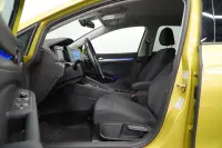 Volkswagen Golf 96kW thumbnail