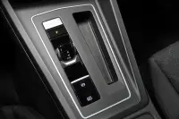 Volkswagen Golf 96kW thumbnail