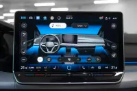 Volkswagen Golf 85kW thumbnail