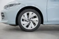 Volkswagen Golf 85kW thumbnail