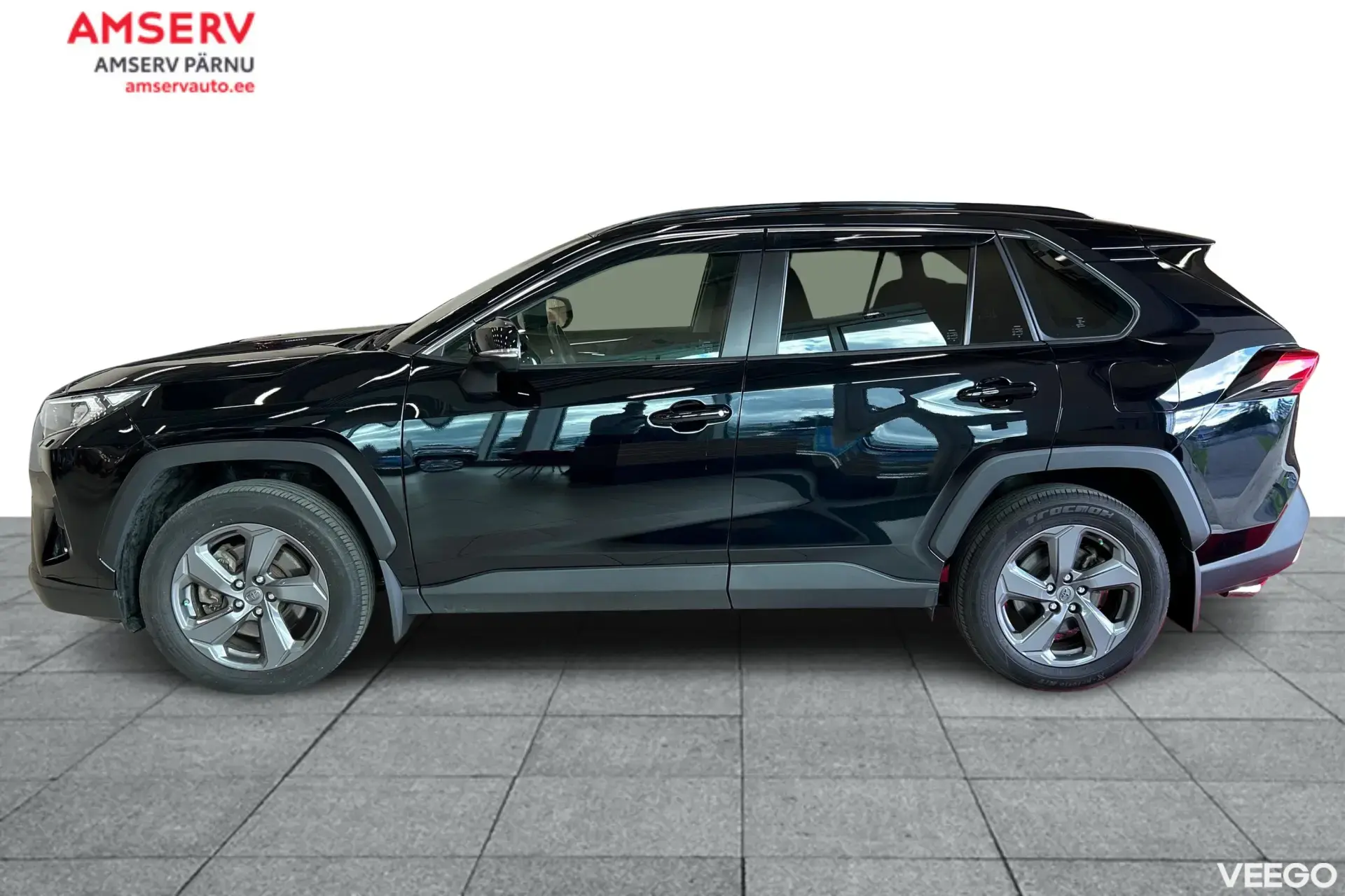 Toyota RAV4 Luxury Hybrid 2.5 131kW
