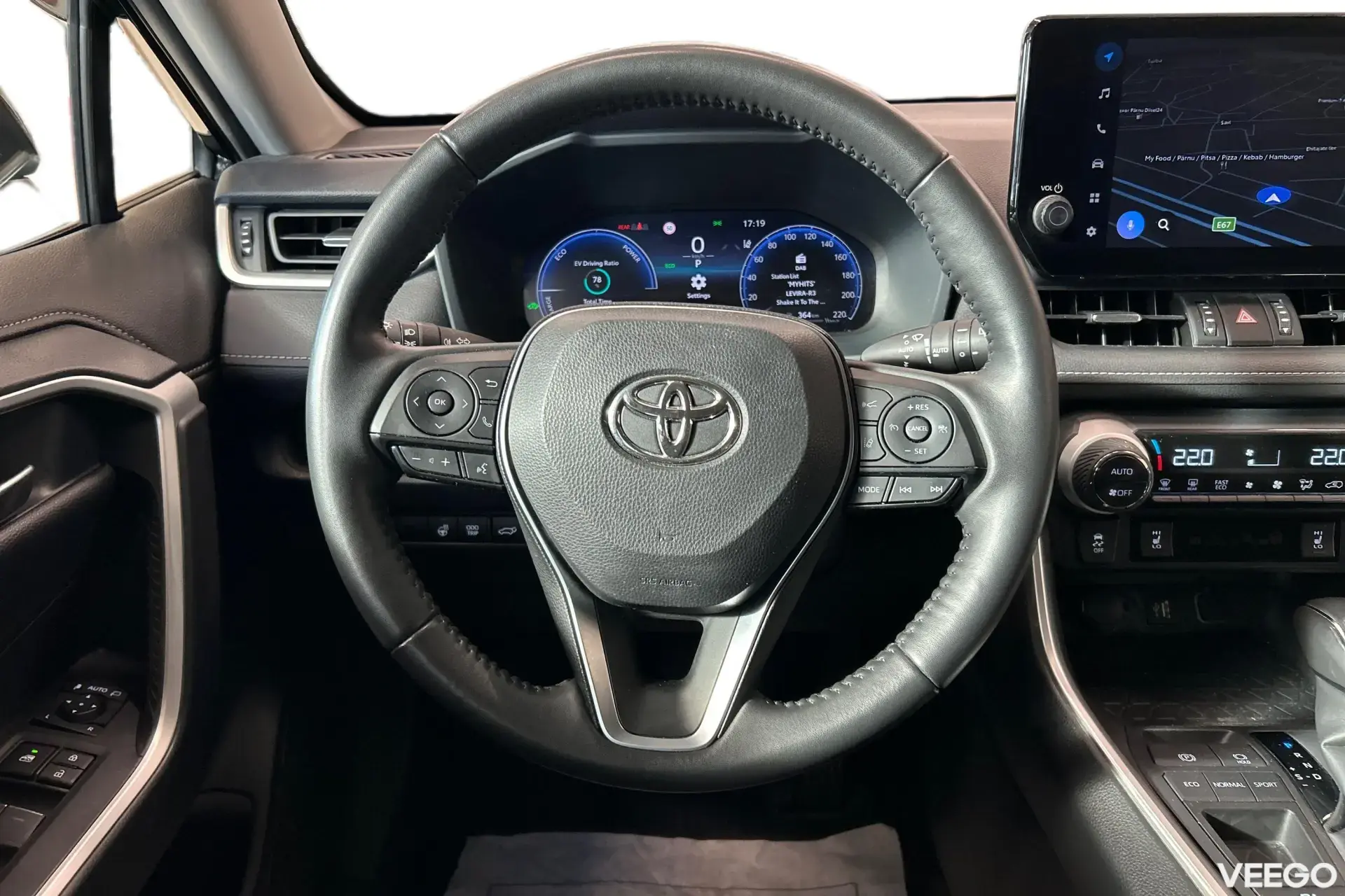 Toyota RAV4 Luxury Hybrid 2.5 131kW