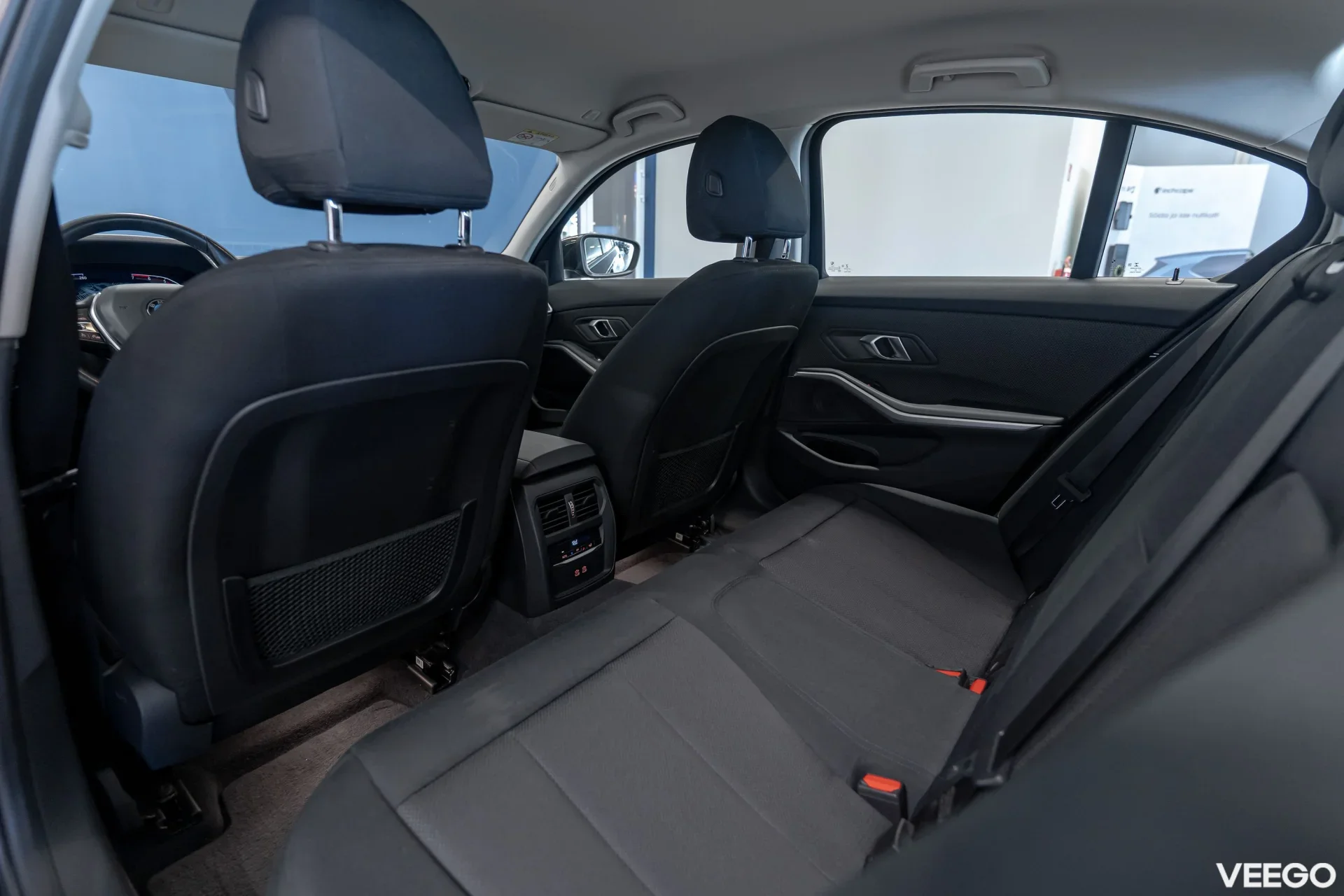 BMW 318 i Advantage 2 115kW