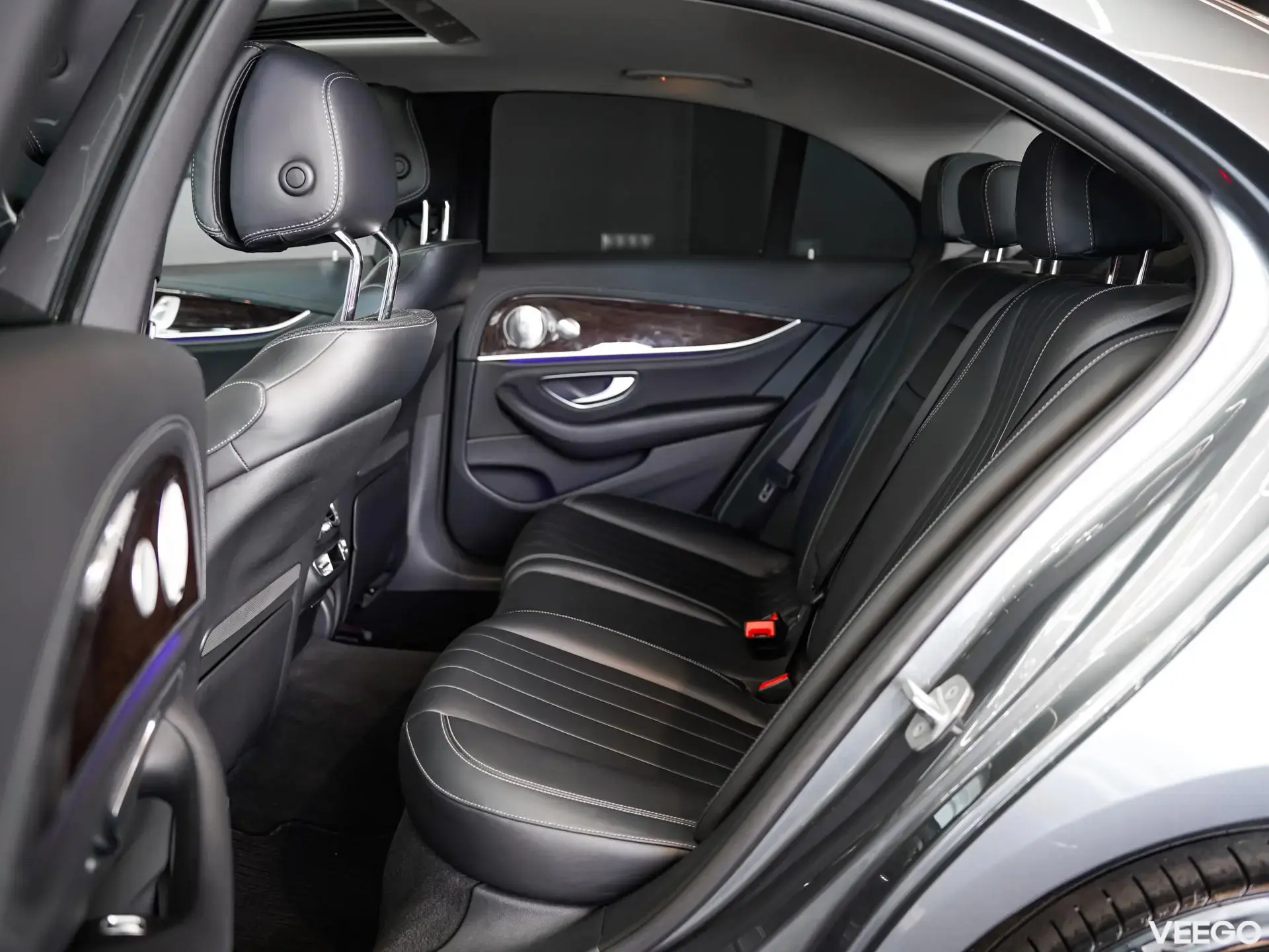 Mercedes-Benz E400 3.5 245kW