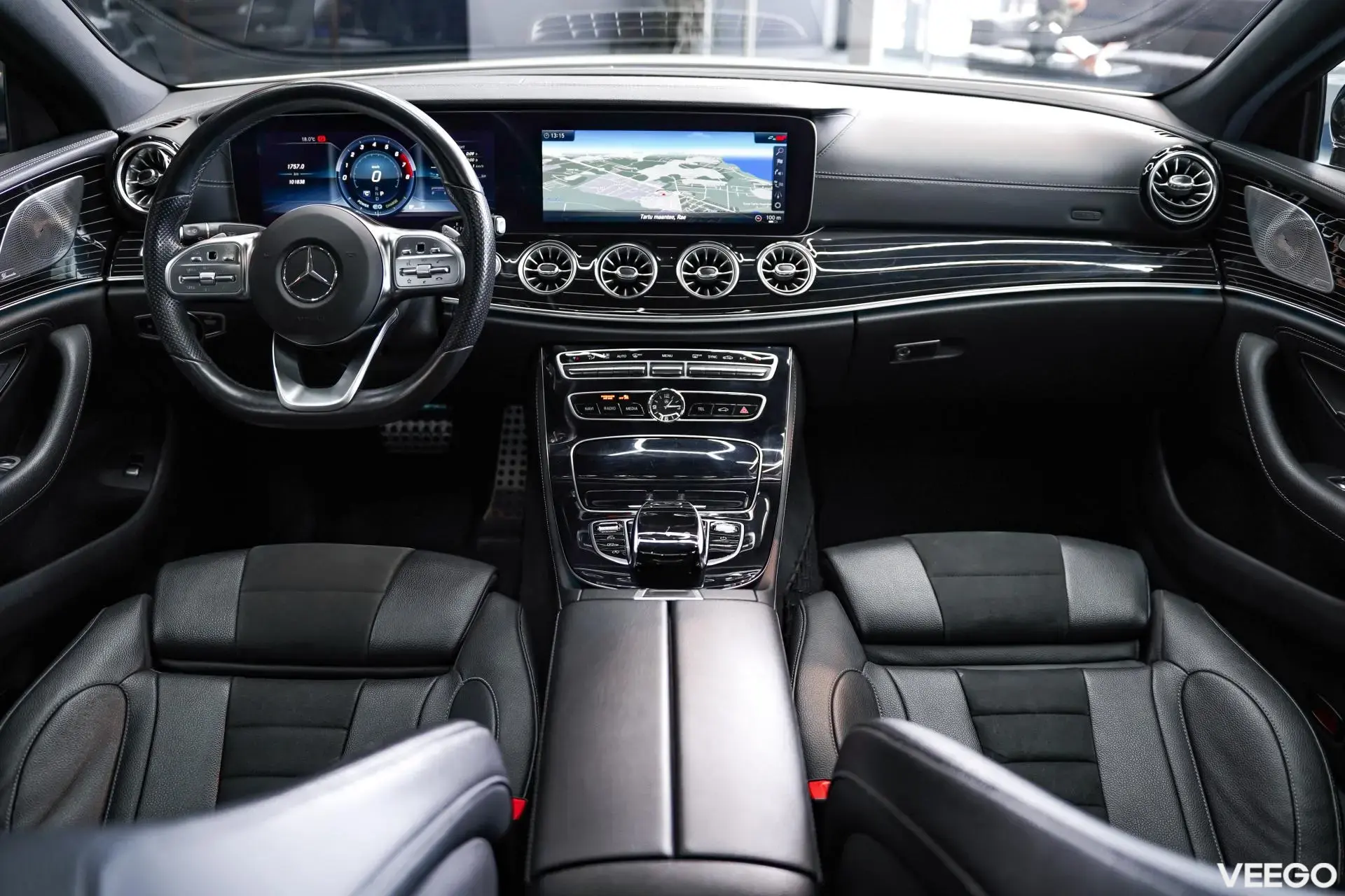 Mercedes-Benz CLS350 2.0 220kW
