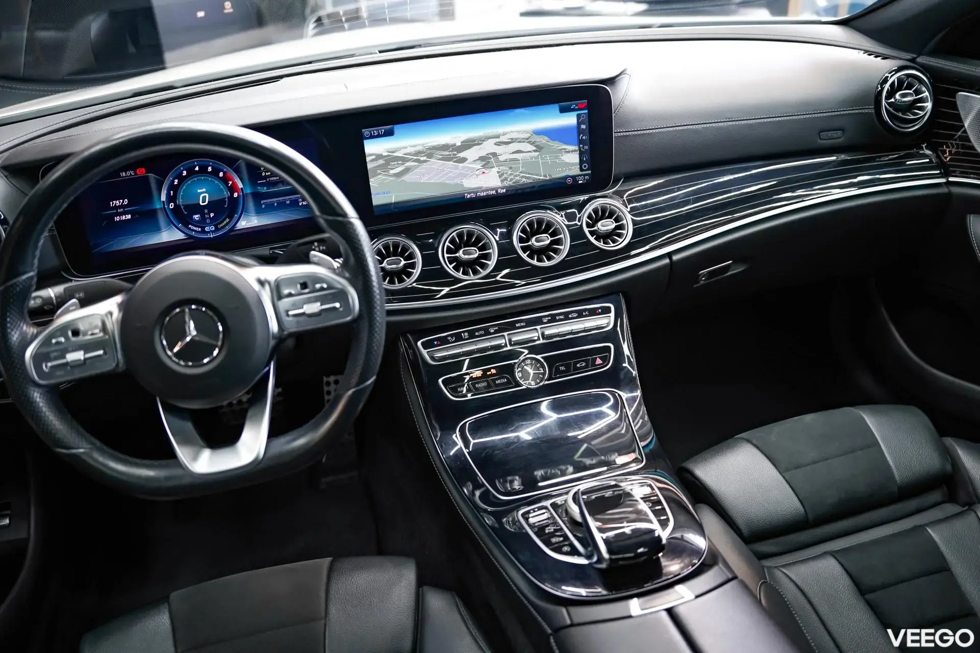 Mercedes-Benz CLS350 2.0 220kW
