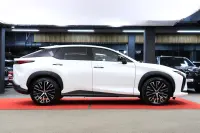Lexus RZ 450e 0.0 132kW thumbnail