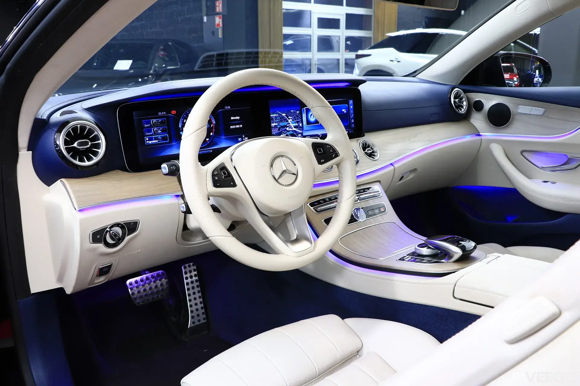 Mercedes-Benz E200 2.0 135kW