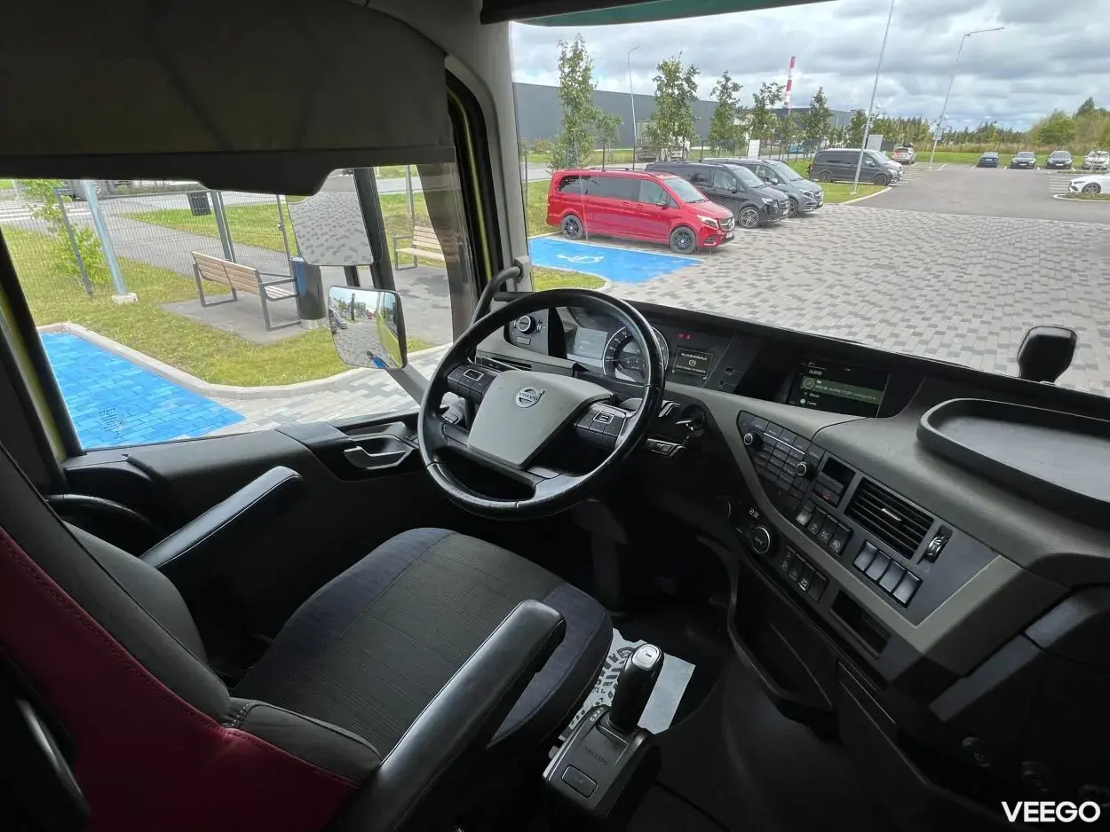 Volvo FH 460 Globetrotter 12.8 345kW