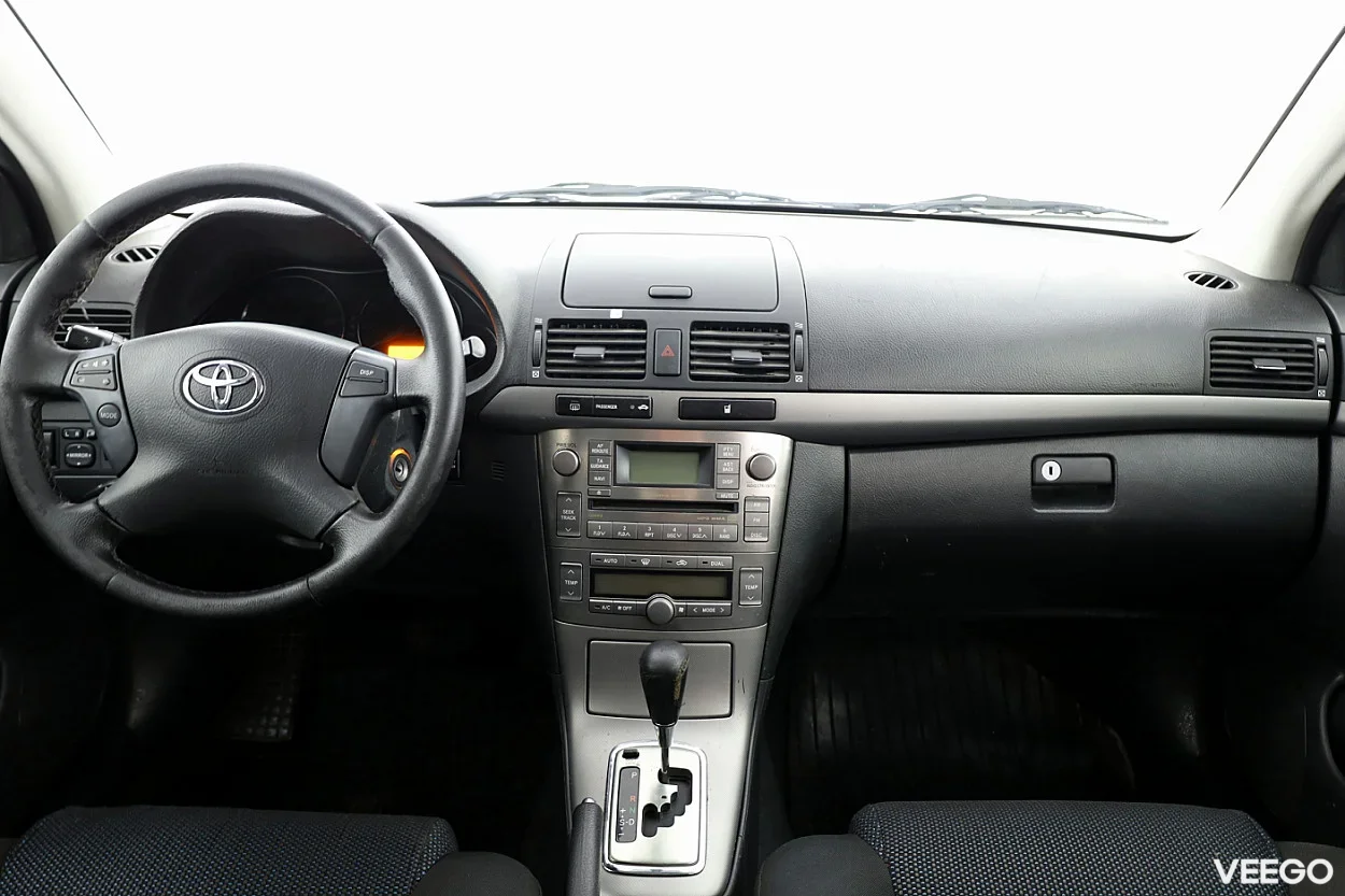 Toyota Avensis 1.8 95kW