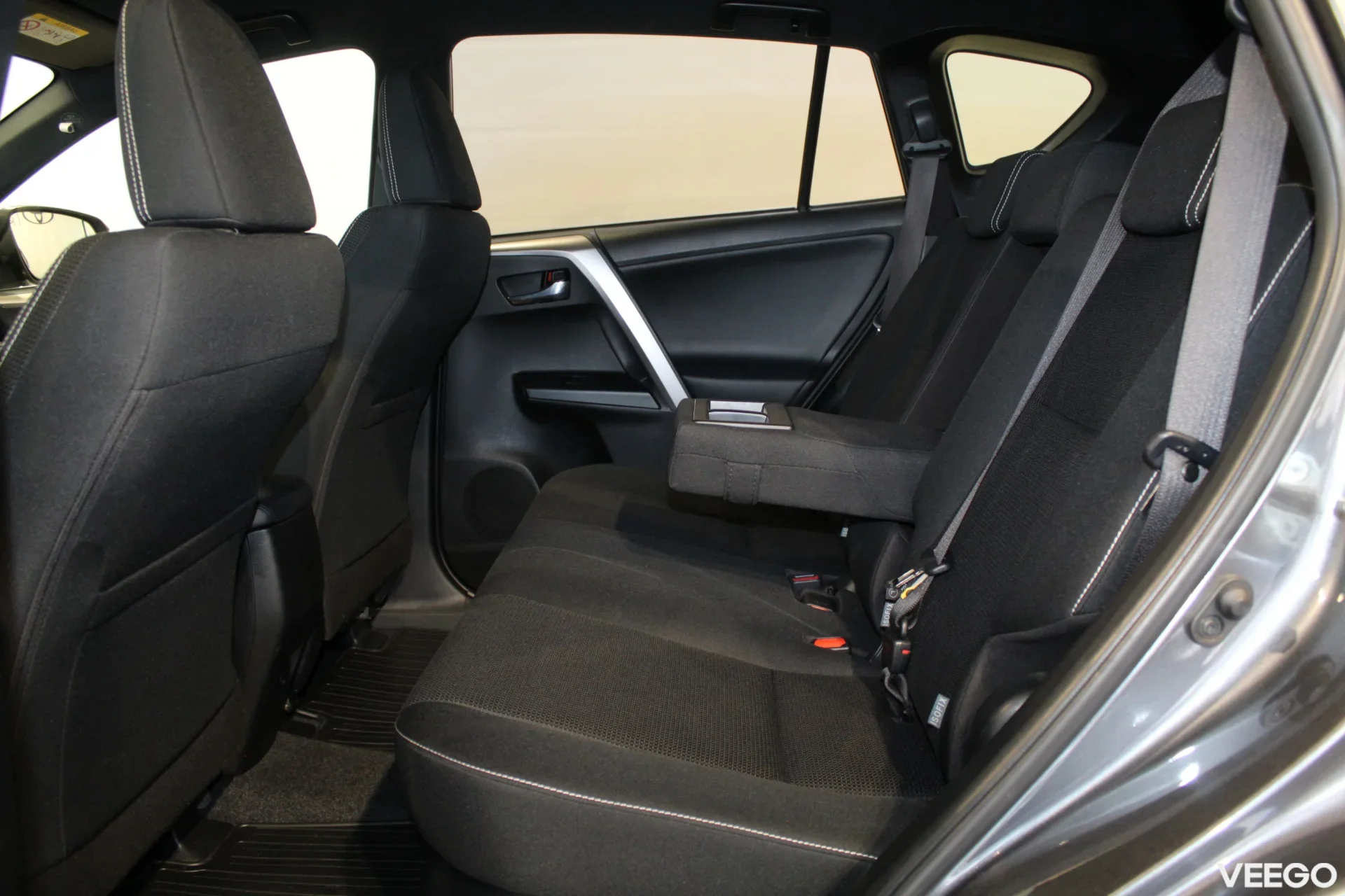 Toyota RAV4 Luxury Plus 2.5 114kW