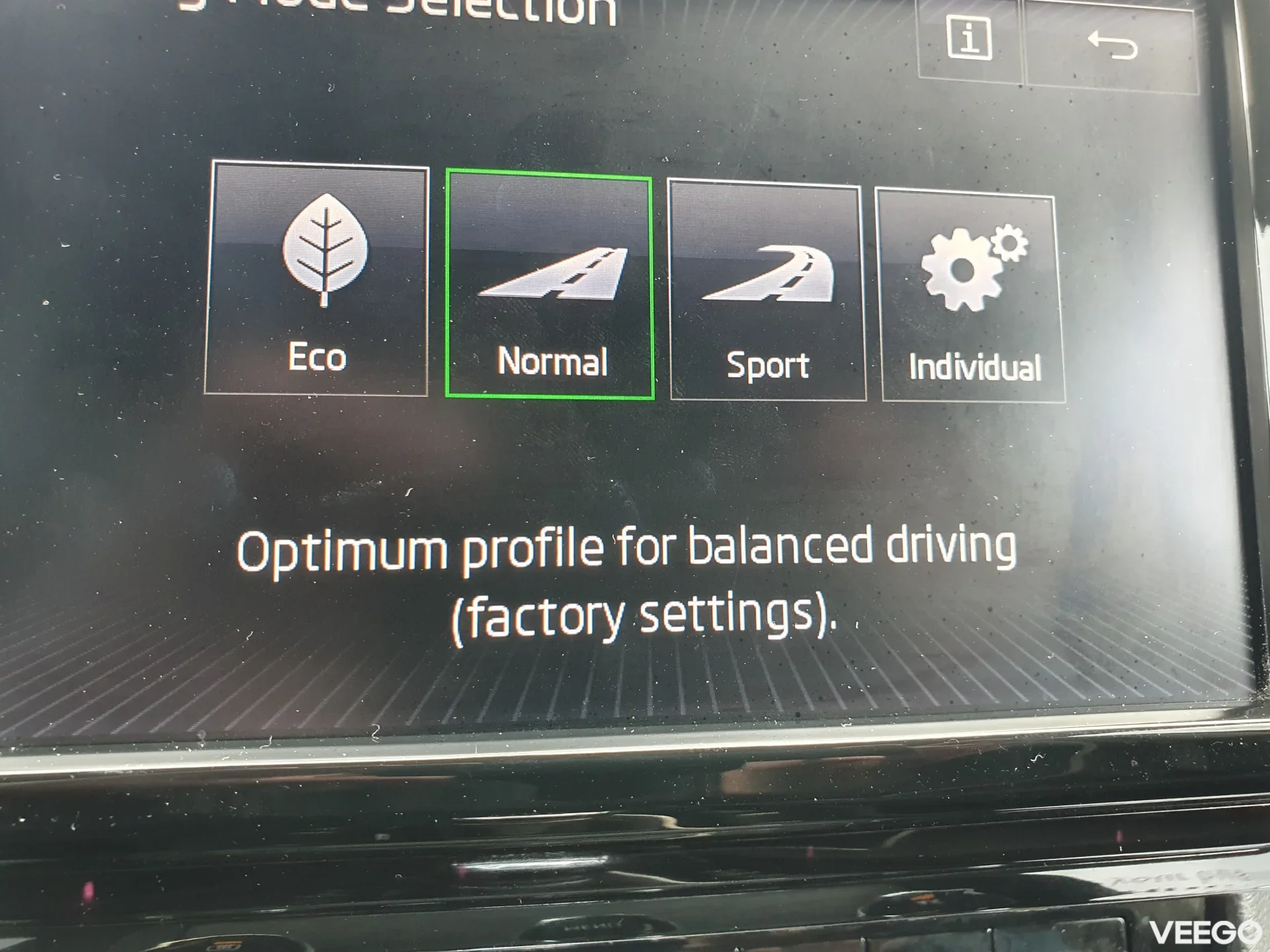 Skoda Superb ELEGANCE 2.0 110kW
