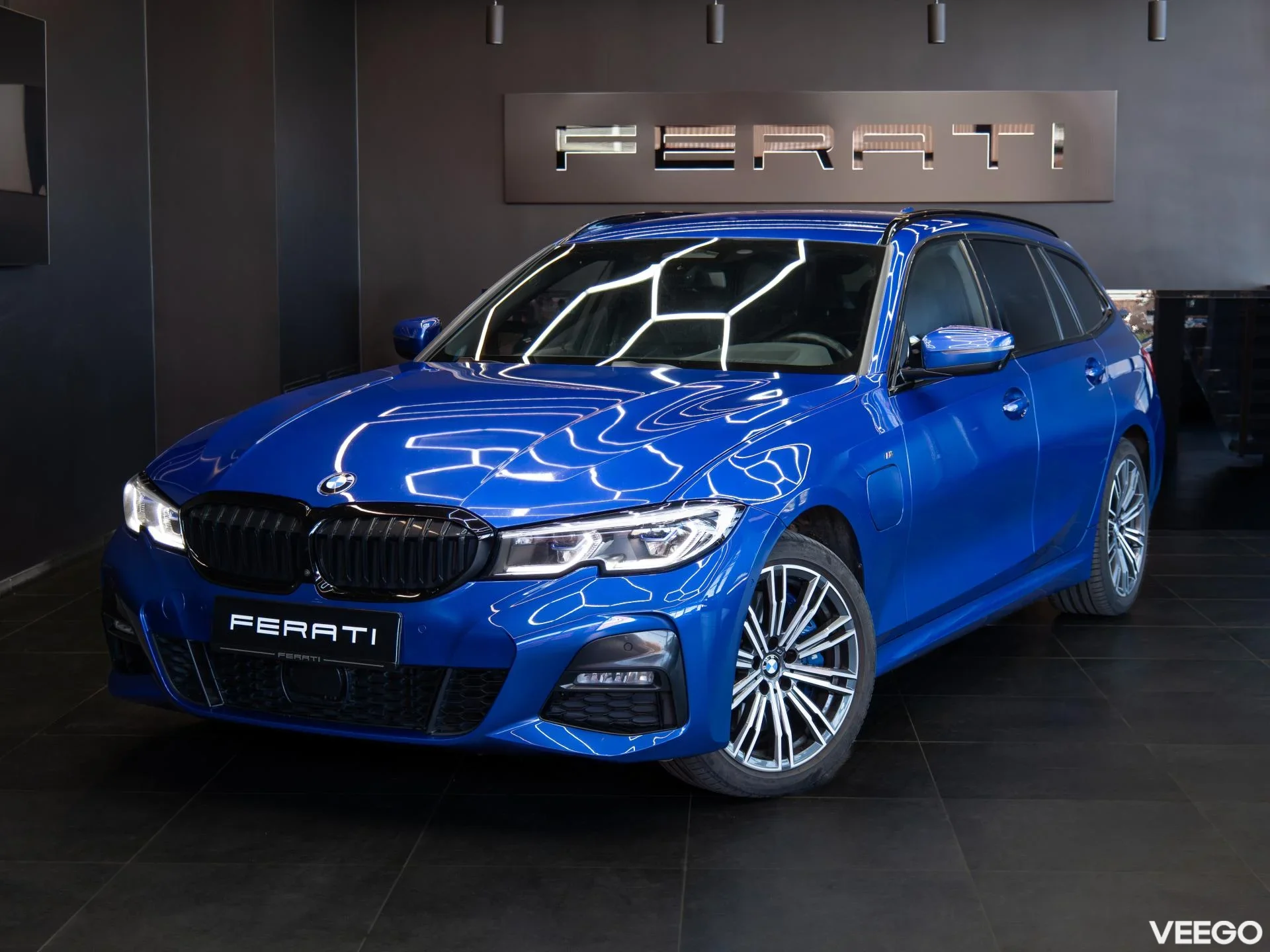 BMW 330 2.0 135kW