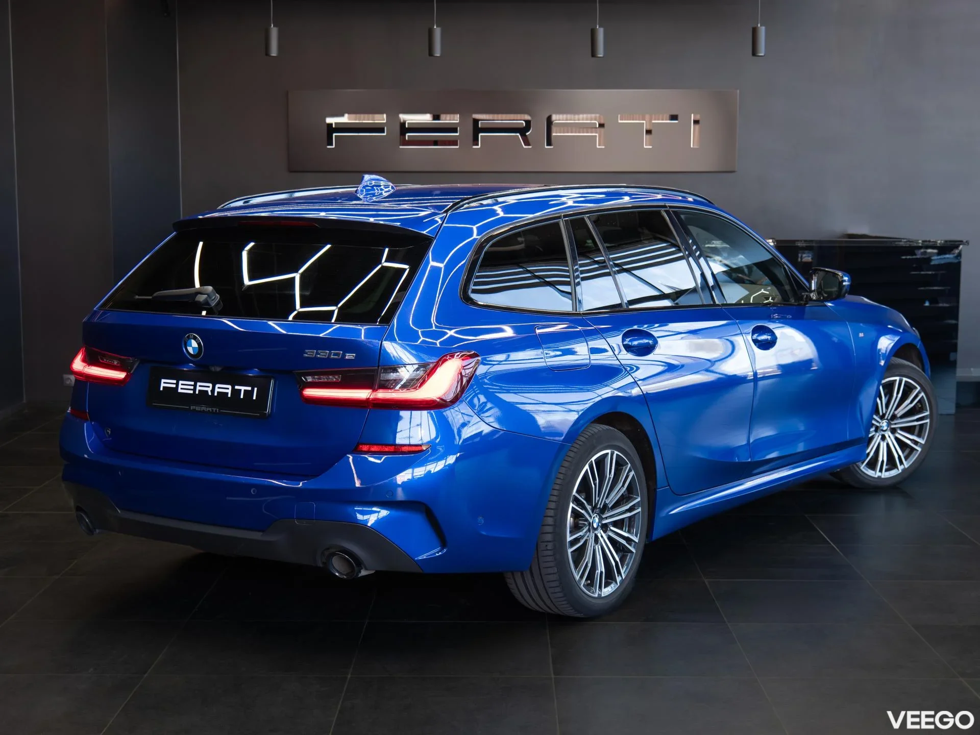BMW 330 2.0 135kW