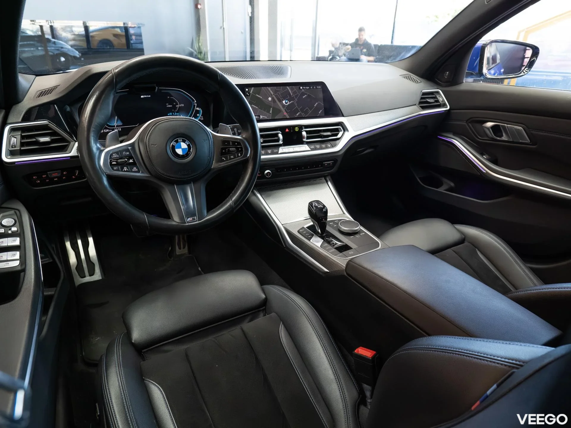 BMW 330 2.0 135kW